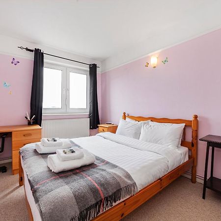 Elegant 1Br Flat With Balcony & City View, Walworth Лондон Экстерьер фото