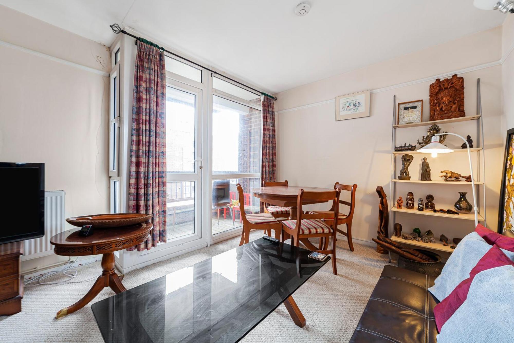 Elegant 1Br Flat With Balcony & City View, Walworth Лондон Экстерьер фото
