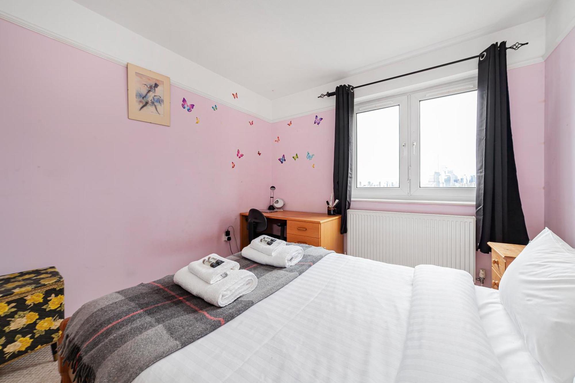 Elegant 1Br Flat With Balcony & City View, Walworth Лондон Экстерьер фото